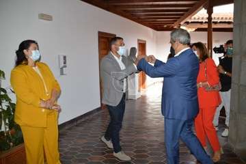 Visita oficial a Telde de Román Rodríguez, vicepresidente del Gobierno de Canarias/TA y Acfi Press.